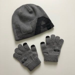Free with $10 purchase Under Armour kid hat gloves